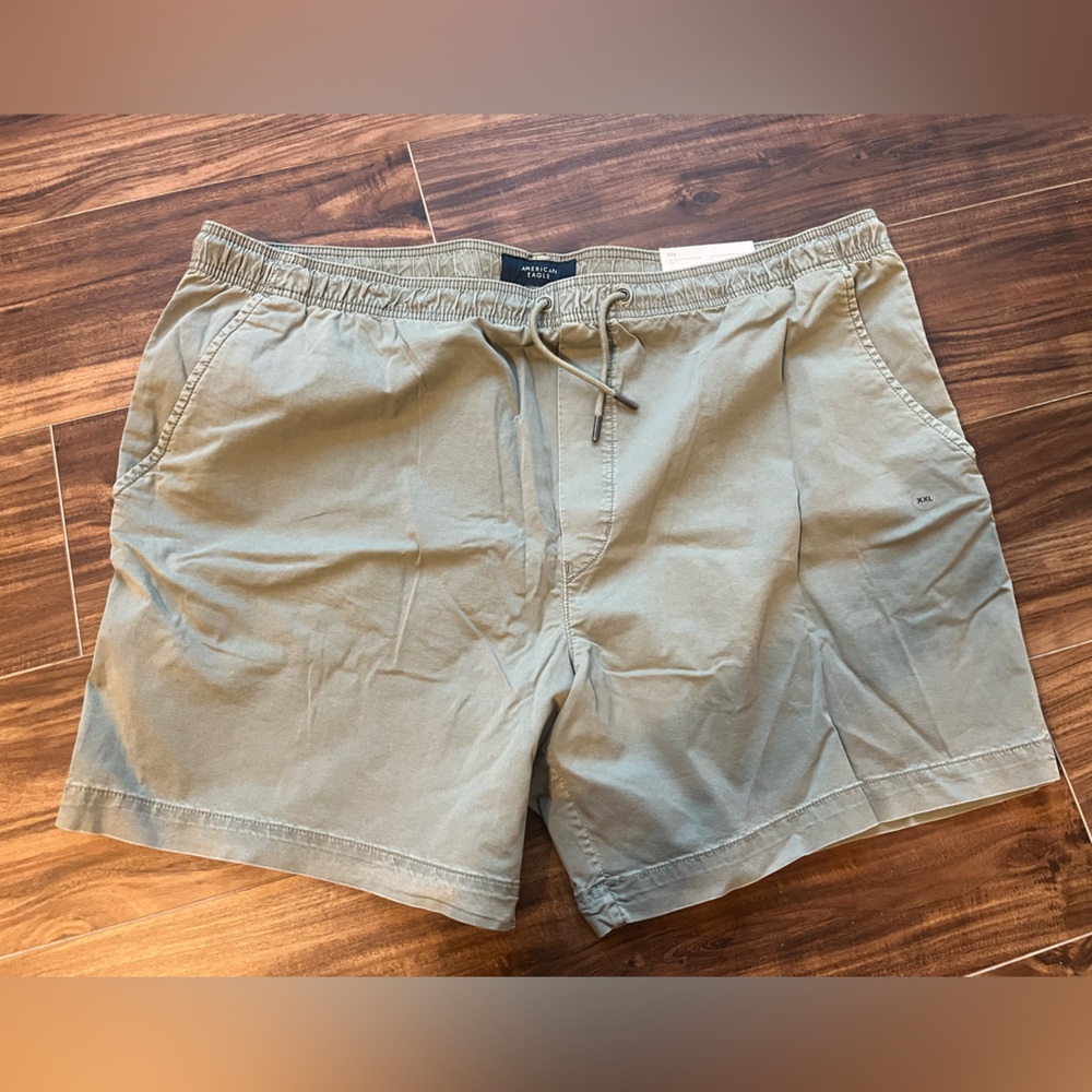 Men’s American Eagle 5.5” Lived-In Trekker Shorts - Flex